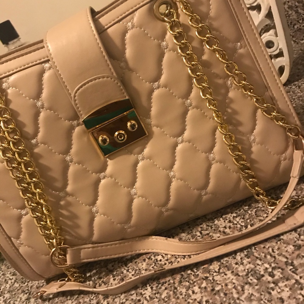 Handbag - Picture 2 of 3